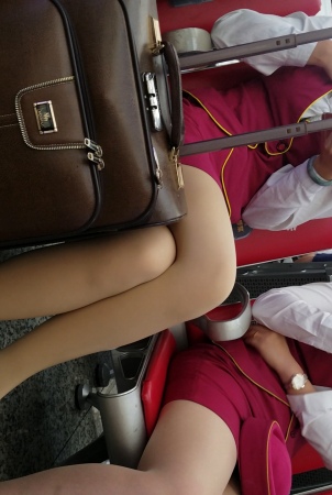 4K �� Ƶ -ZHI FUROUSI�ڸ�-��ʦ����-www.jiepaids.com