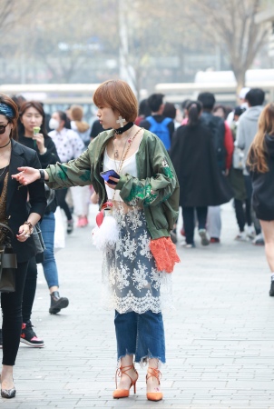 ��������ĸ߸�ţ�� �� ��Ů-��ʦ����-www.jiepaids.com