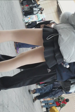 ��ɫDQROUSI-��ʦ����-www.jiepaids.com