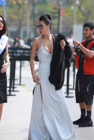 ��BlueWind 4292����XIONG���ؿ�-��ʦ����-www.jiepaids.com