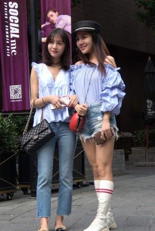 X Gţ��duan ku��TUI �� ��Ů-��ʦ����-www.jiepaids.com