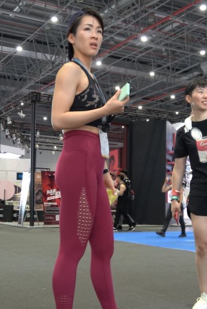 X G��TUNJIN SHEN��ɫ�٤�� �� ��Ů