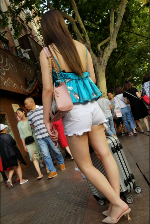 ����С���°�ɫ�ȿ�mm