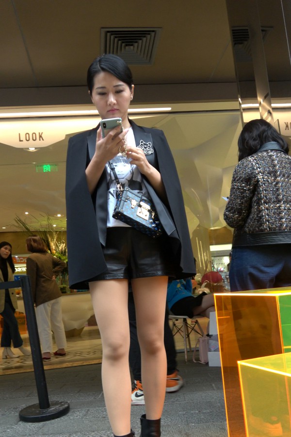 X GDQ��TUI�߸� SI ��  �� ��Ů-��ʦ����-www.jiepaids.com