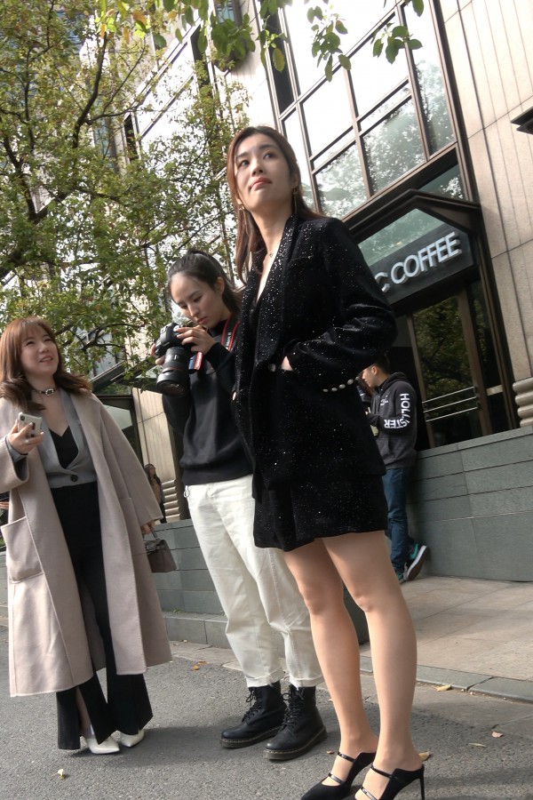 X GDQ��TUI�߸� SI ��  �� ��Ů �ȳ�-��ʦ����-www.jiepaids.com