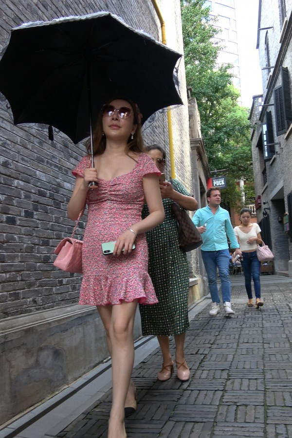 X G����ȹ��XIONGװ �� ��Ů