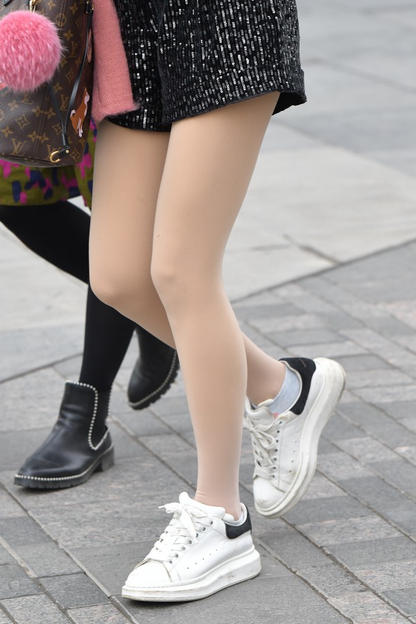 ROUSIС��Ь�ഺ �� ��Ů