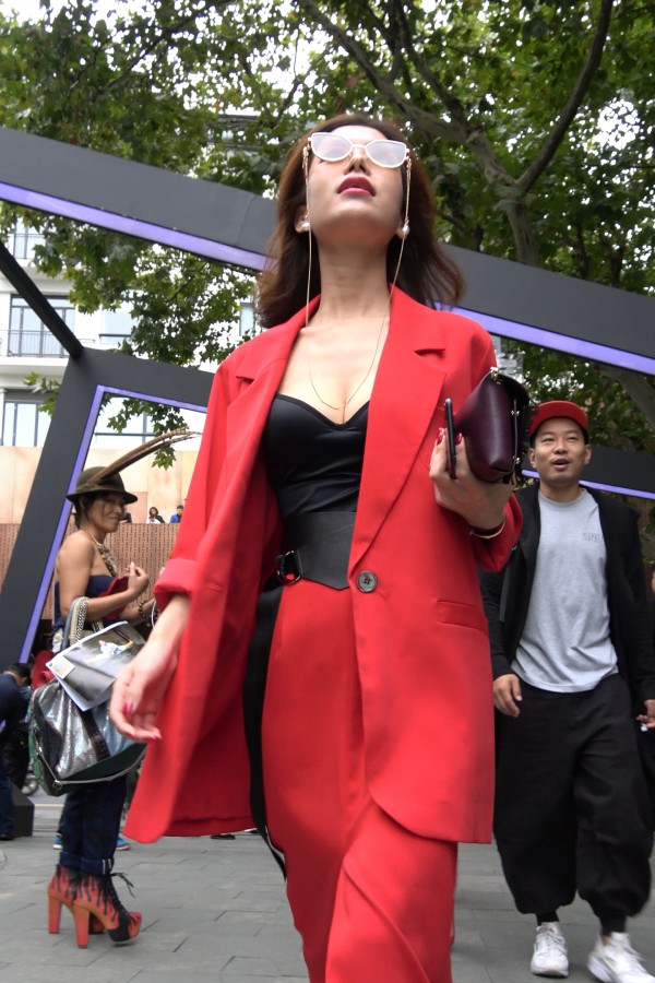 X G����´�XIONG �� ��Ů-��ʦ����-www.jiepaids.com