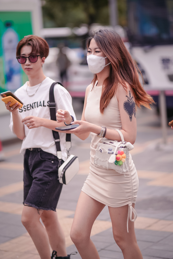 0829͸�����߳�DQ-��ʦ����-www.jiepaids.com