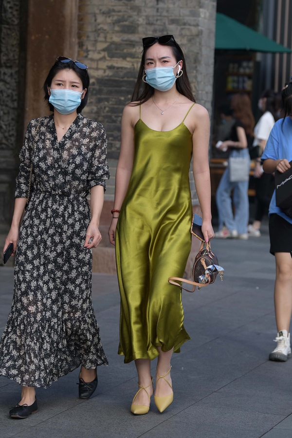 2082-13+27/�������ȹ����Ů��ζ-��ʦ����-www.jiepaids.com