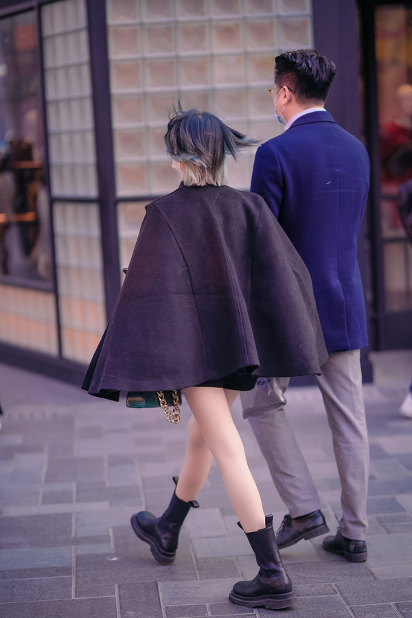 2022.11.57��ɫ˿��-��ʦ����-www.jiepaids.com