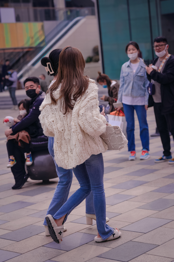 �������Ӱ��20230213ţ�п�-��ʦ����-www.jiepaids.com