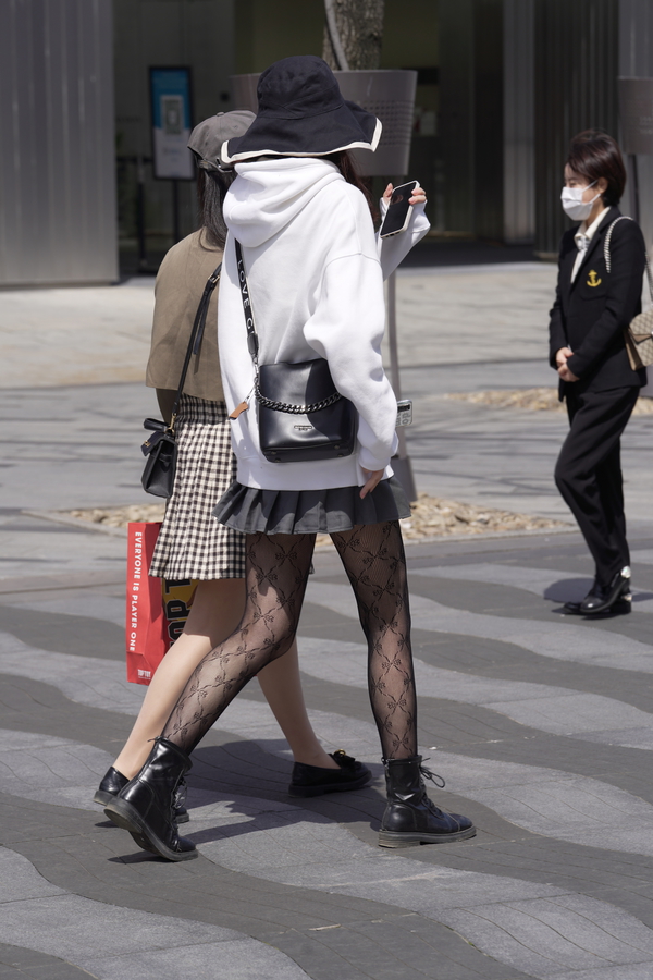 ��˿������2023.7.31��˿����-��ʦ����-www.jiepaids.com