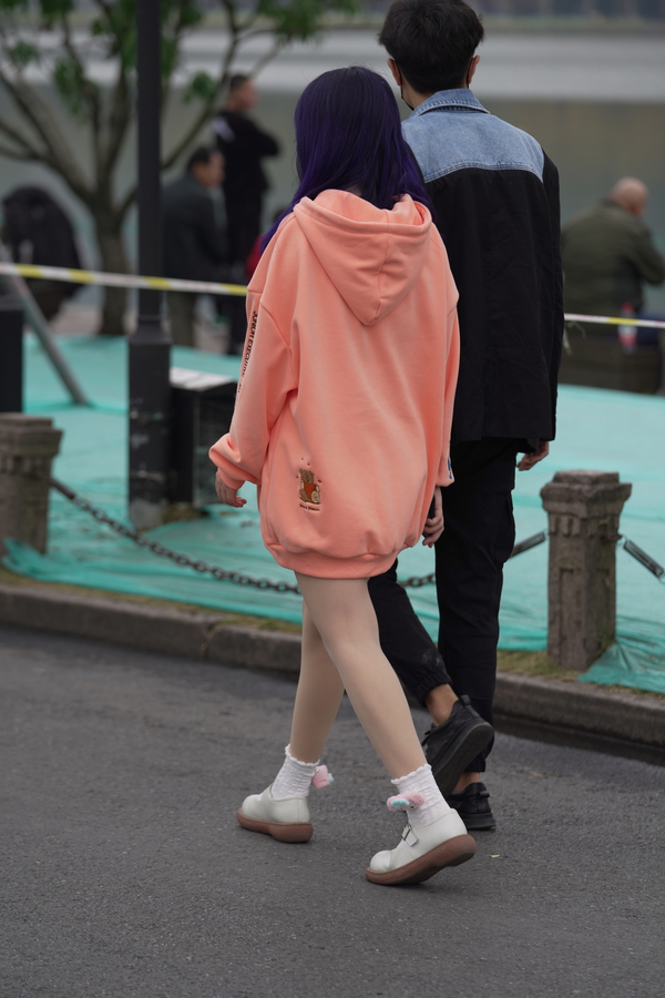 ��˿������2024.9.24ʱ�е���ë