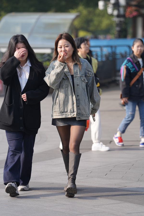 ��˿������2024.12.3��˿��ѥ